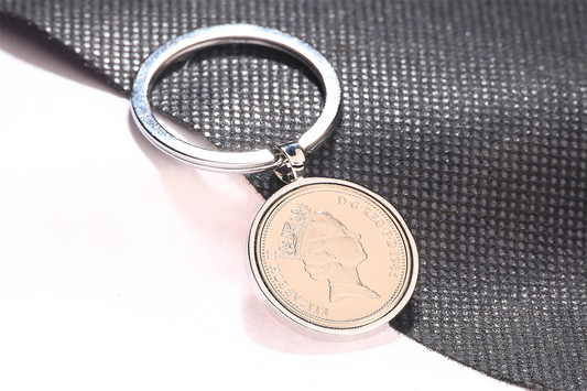 1986 Old Five Pence Keyring - 38th Birthday Gift - Choose Colour and Engraving