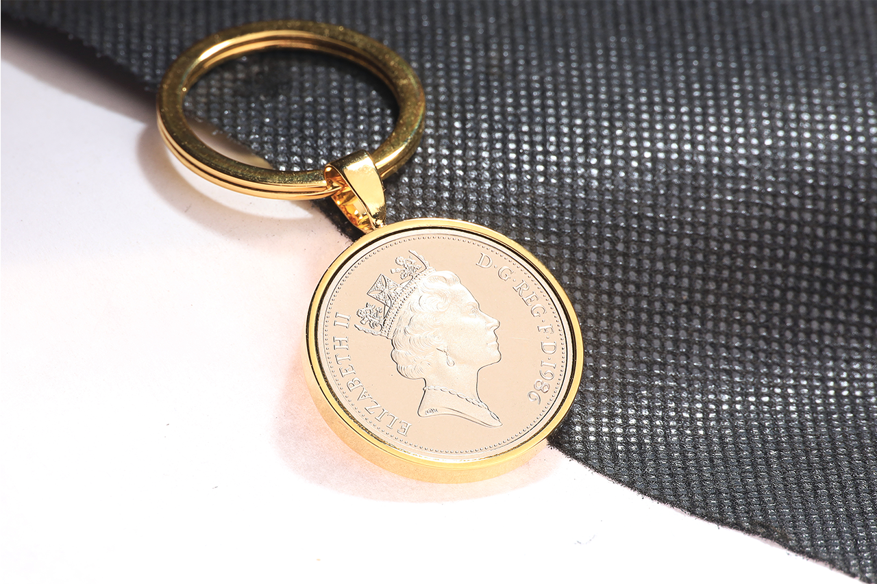 1986 Old Ten Pence Keyring - 38th Birthday Gift - Choose Colour and Engraving