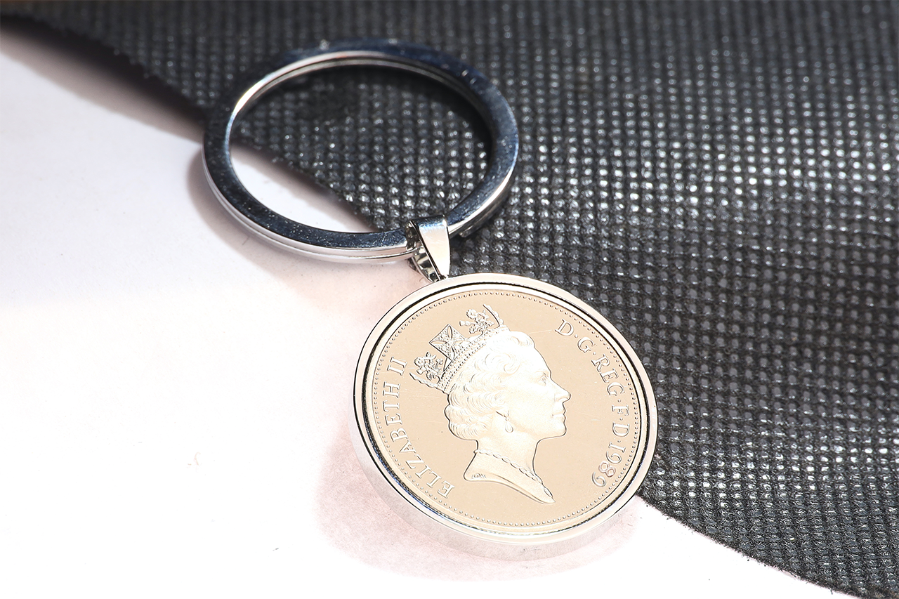 1989 Old Ten Pence Keyring - 35th Birthday Gift - Choose Colour and Engraving